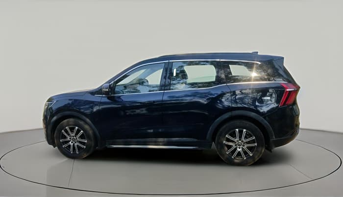2022 Mahindra XUV700 AX 7 LUXURY D AT 7 STR, Diesel, Automatic, 98,527 km, exterior