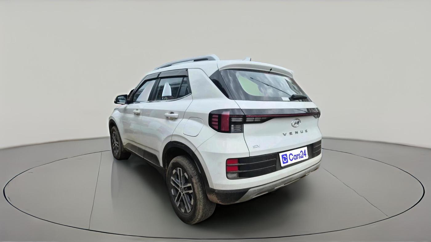 2023 Hyundai VENUE SX 1.5 CRDI, Diesel, Manual, 58,307 km, exterior