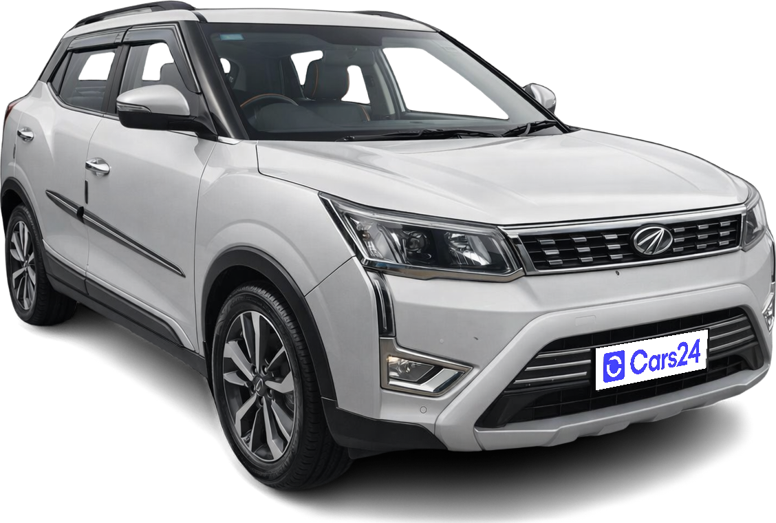 2022 Mahindra XUV300 - SUV - Petrol - Manual - ₹10.50 lakh