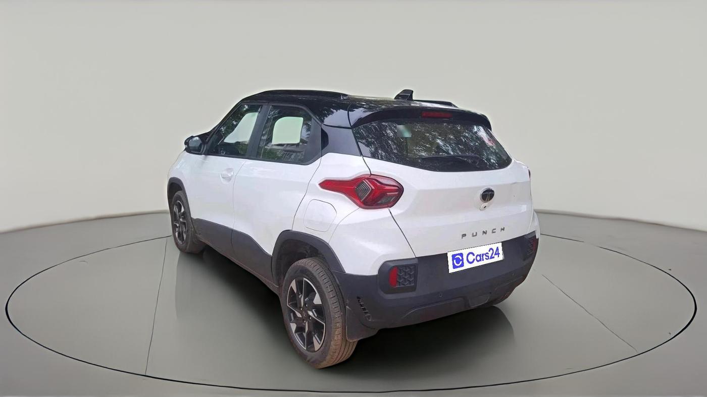 2024 Tata PUNCH Creative Plus (S) AMT, Petrol, Automatic, 28,384 km, exterior