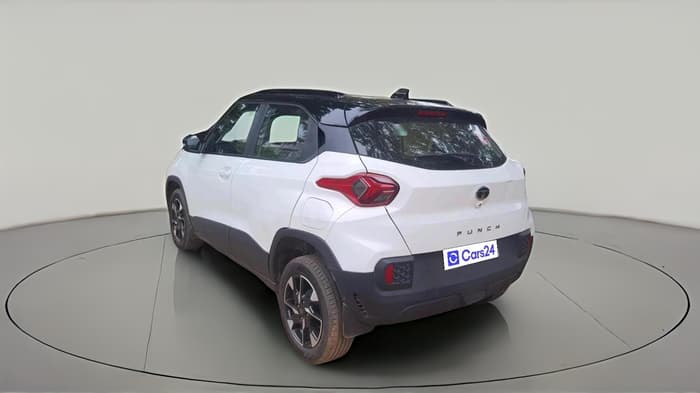 2024 Tata PUNCH Creative Plus (S) AMT, Petrol, Automatic, 28,384 km, exterior