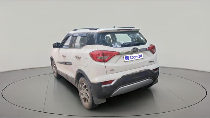 2022 Mahindra XUV300 W8 (O) 1.2 PETROL, Petrol, Manual, 1,54,068 km, exterior