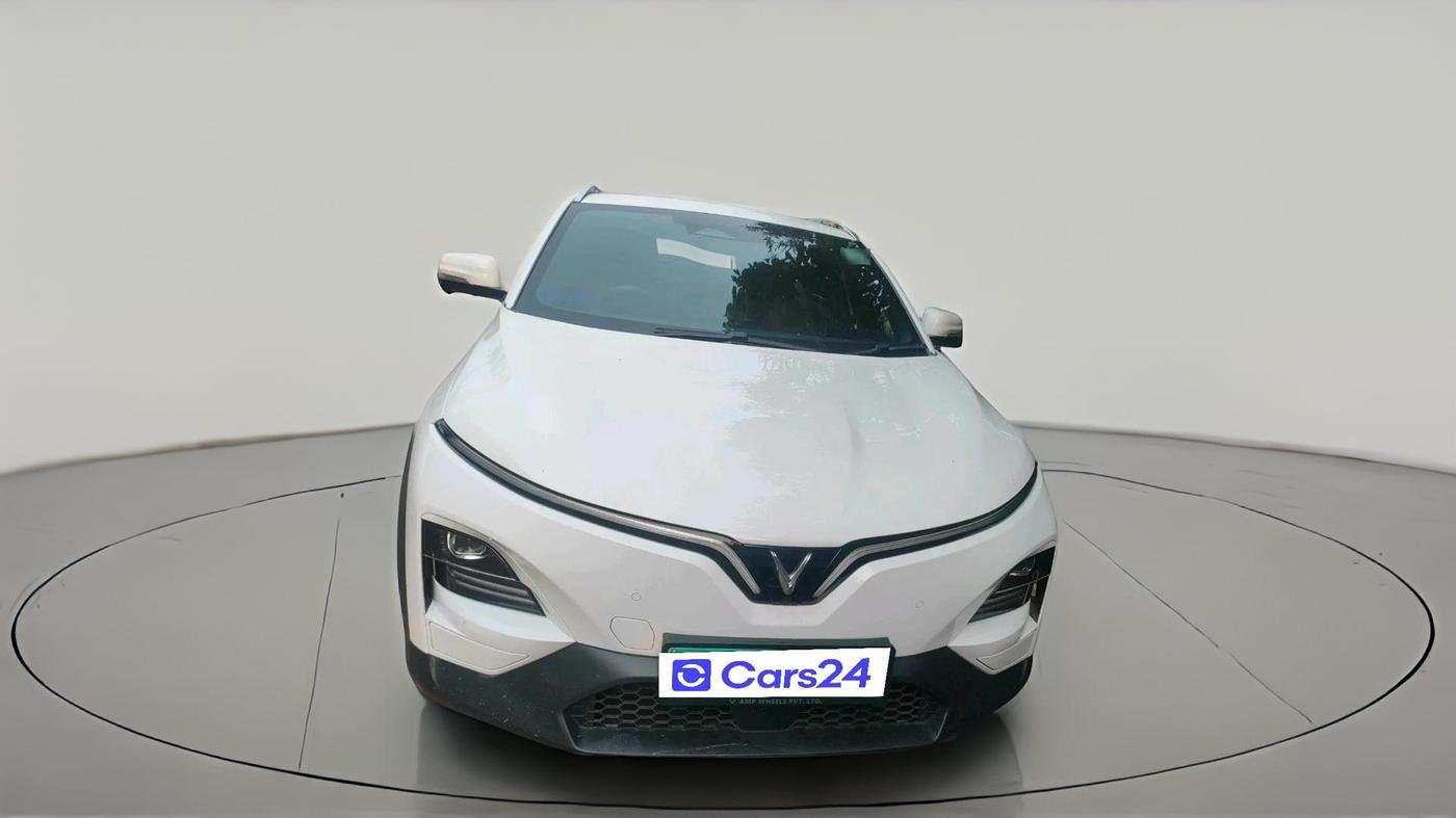 2025 MG Windsor EV Essence, Electric, Automatic, 10,000 km, exterior