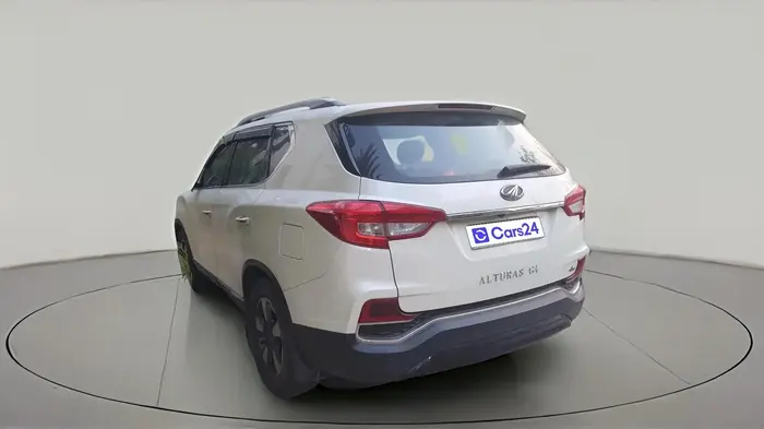 2021 Mahindra ALTURAS G4 4WD AT, Diesel, Automatic, 93,250 km, exterior