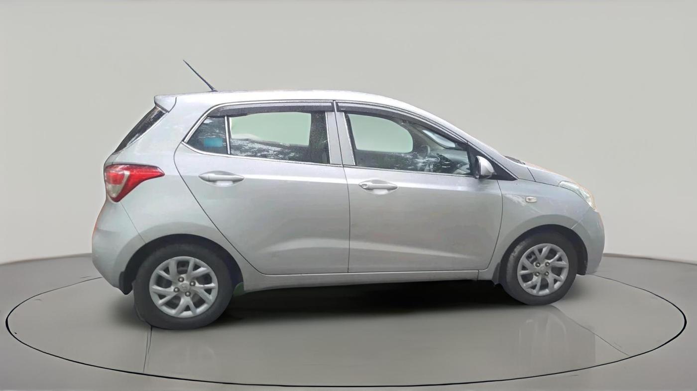2017 Hyundai Grand i10 SPORTZ 1.2 KAPPA VTVT, Petrol, Manual, 53,881 km, exterior