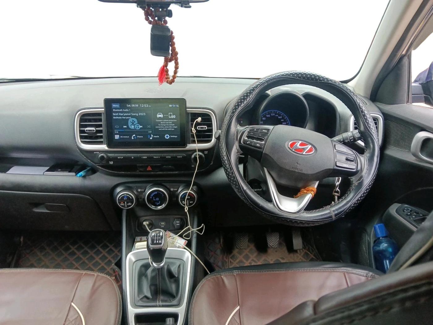 2020 Hyundai VENUE SX 1.0 TURBO, Petrol, Manual, 87,699 km, interior