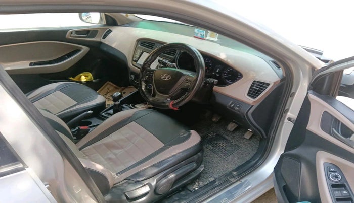 2017 Hyundai Elite i20 ASTA 1.2 (O), Petrol, Manual, 74,220 km, interior