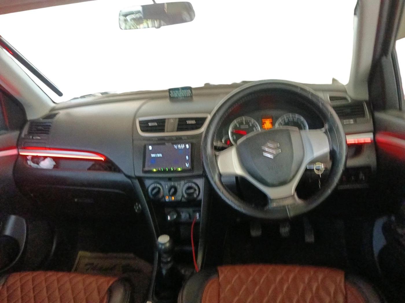 2017 Maruti Swift VDI, Diesel, Manual, 96,868 km, interior