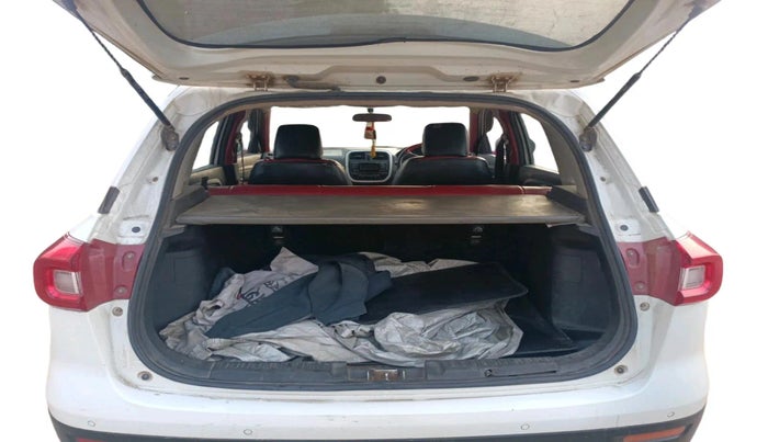 2021 Maruti Vitara Brezza LXI, Petrol, Manual, 1,17,570 km, exterior