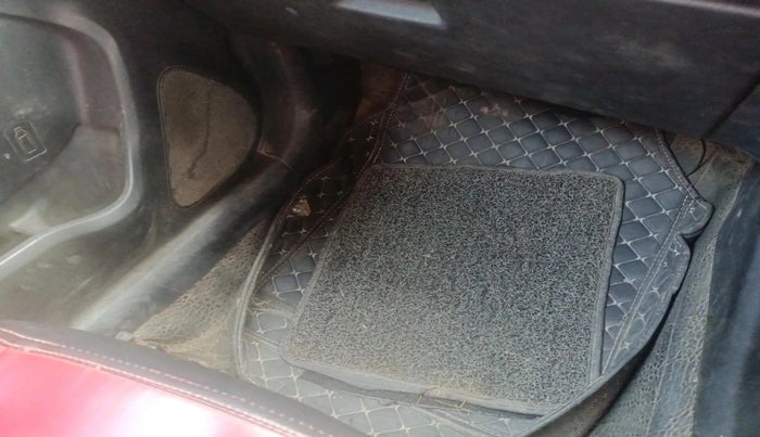 2021 Maruti Vitara Brezza LXI, Petrol, Manual, 1,17,570 km, interior