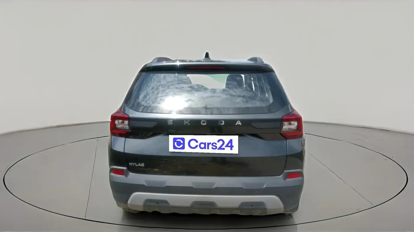 2025 Skoda Kylaq Signature Plus, Petrol, Manual, 16,994 km, exterior