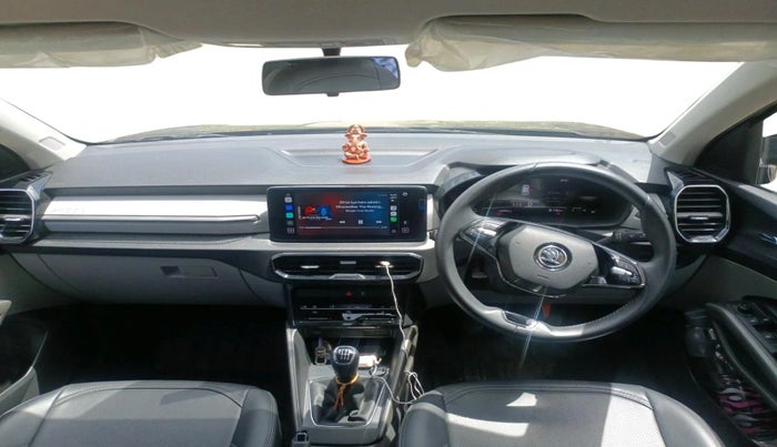 2025 Skoda Kylaq Signature Plus, Petrol, Manual, 16,994 km, interior