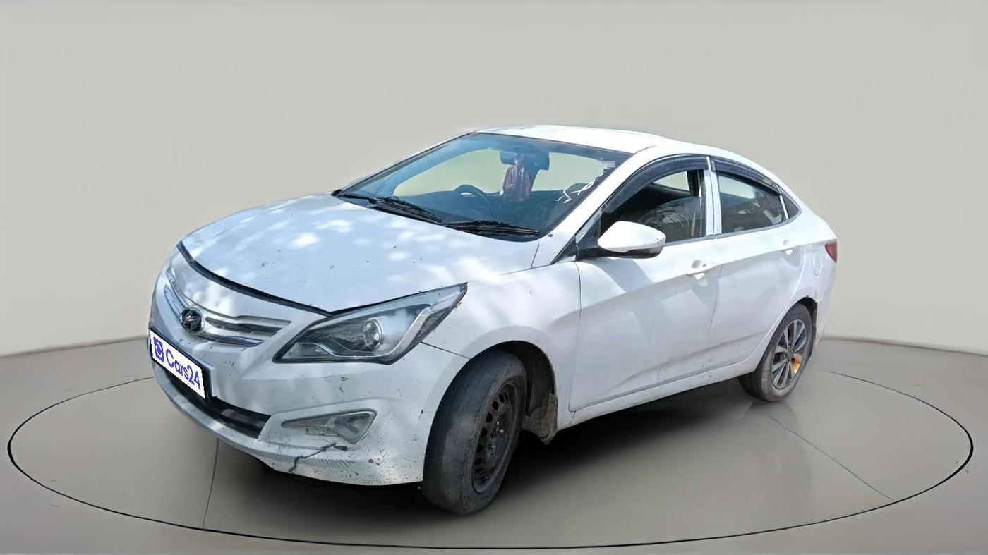 2016 Hyundai Verna 1.6 CRDI SX, Diesel, Manual, 1,75,746 km, exterior