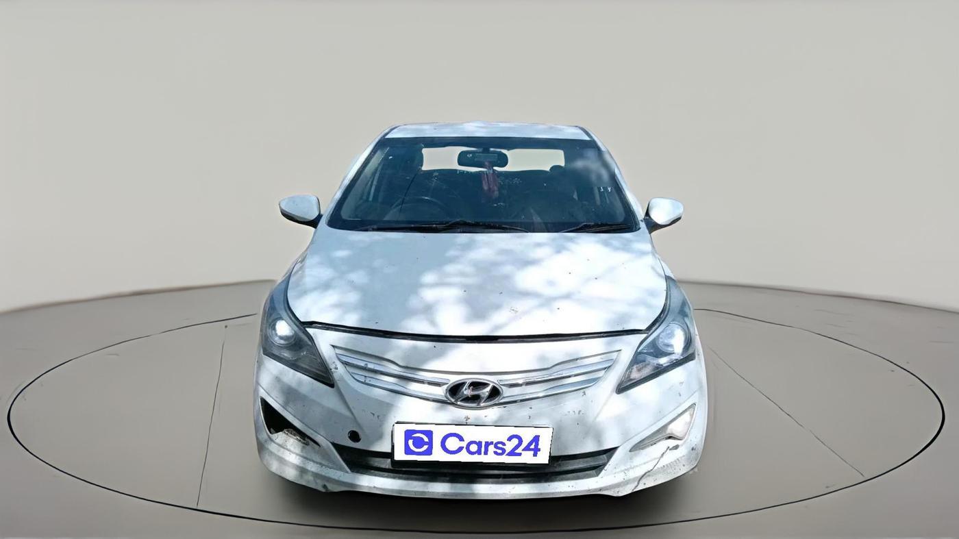 2016 Hyundai Verna 1.6 CRDI SX, Diesel, Manual, 1,75,746 km, exterior