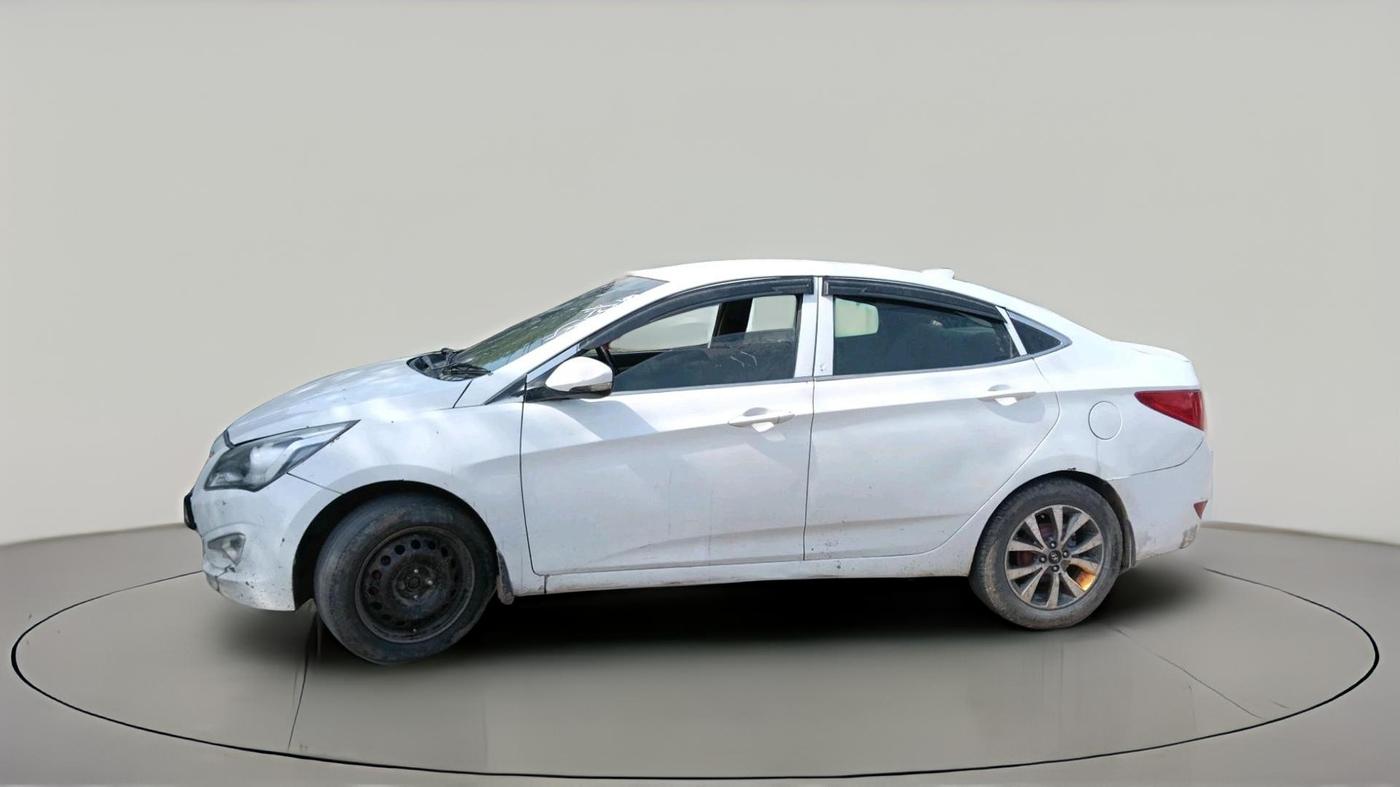 2016 Hyundai Verna 1.6 CRDI SX, Diesel, Manual, 1,75,746 km, exterior