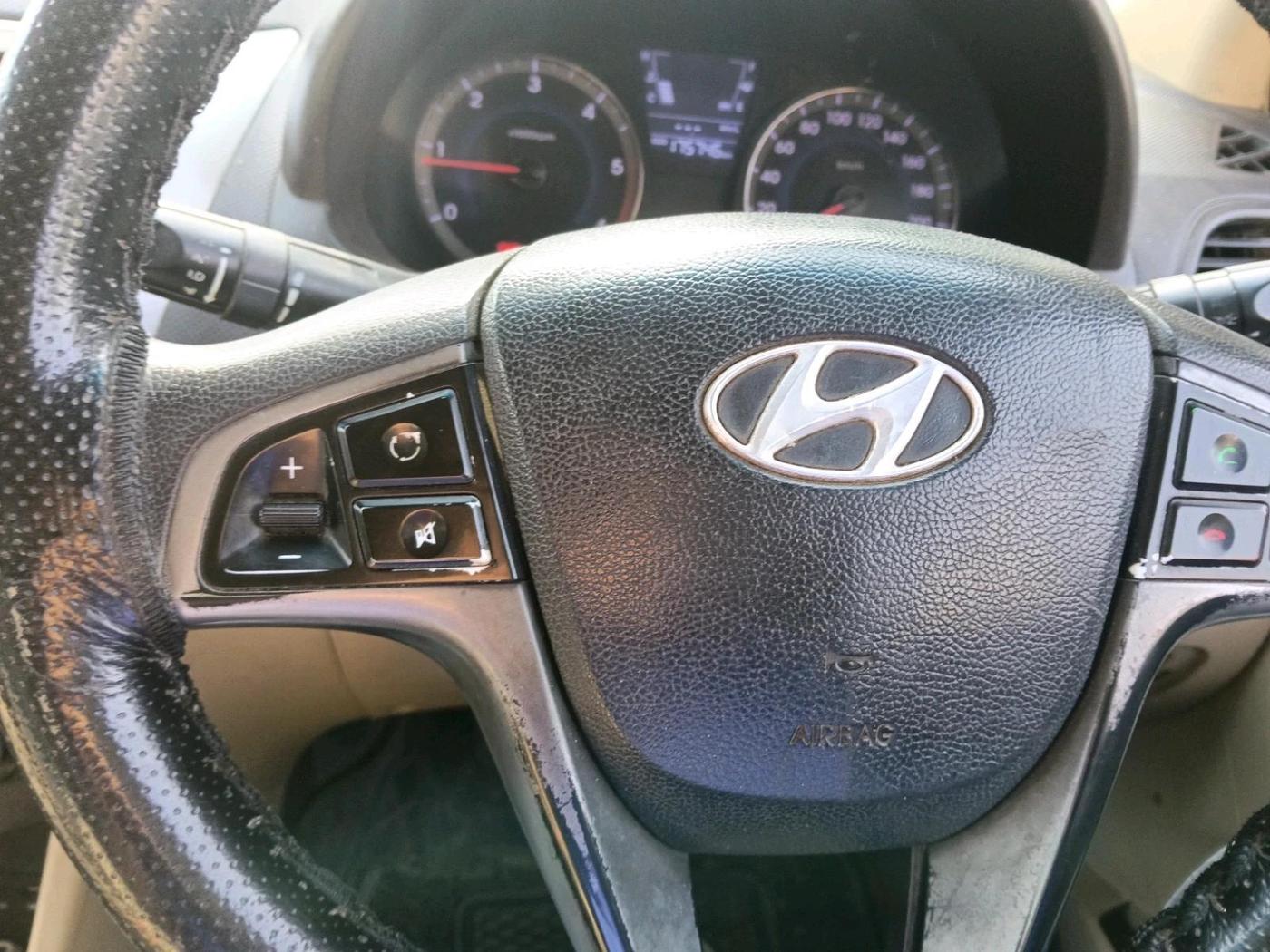 2016 Hyundai Verna 1.6 CRDI SX, Diesel, Manual, 1,75,746 km, interior