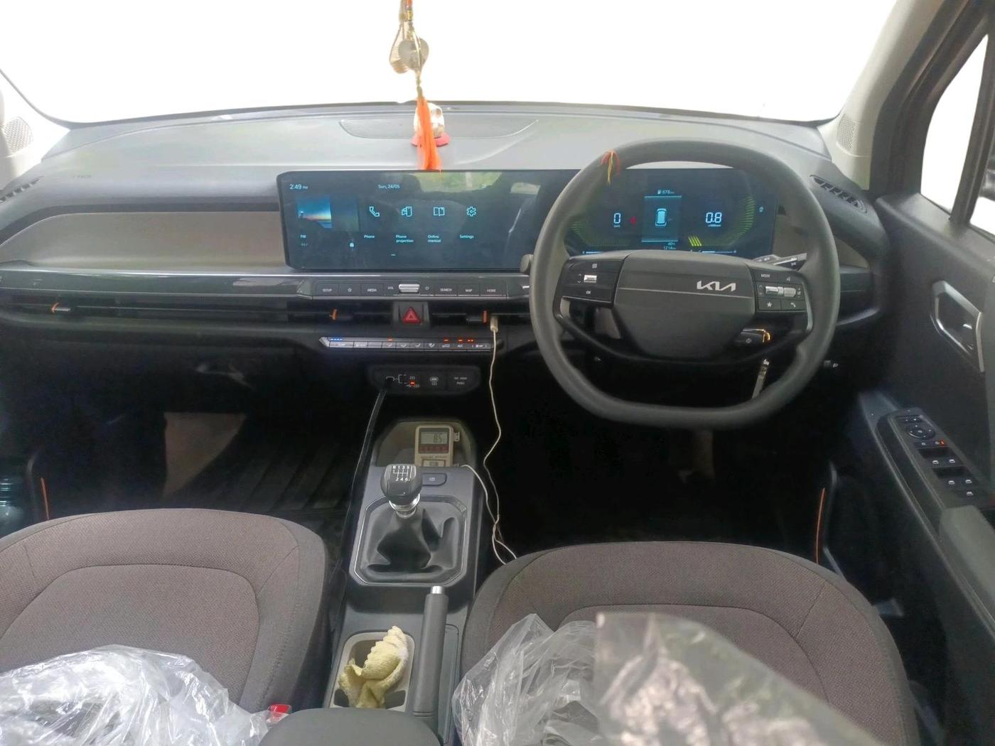 2025 KIA SYROS HTK (O) 1.0 Turbo 6MT, Petrol, Manual, 1,214 km, interior