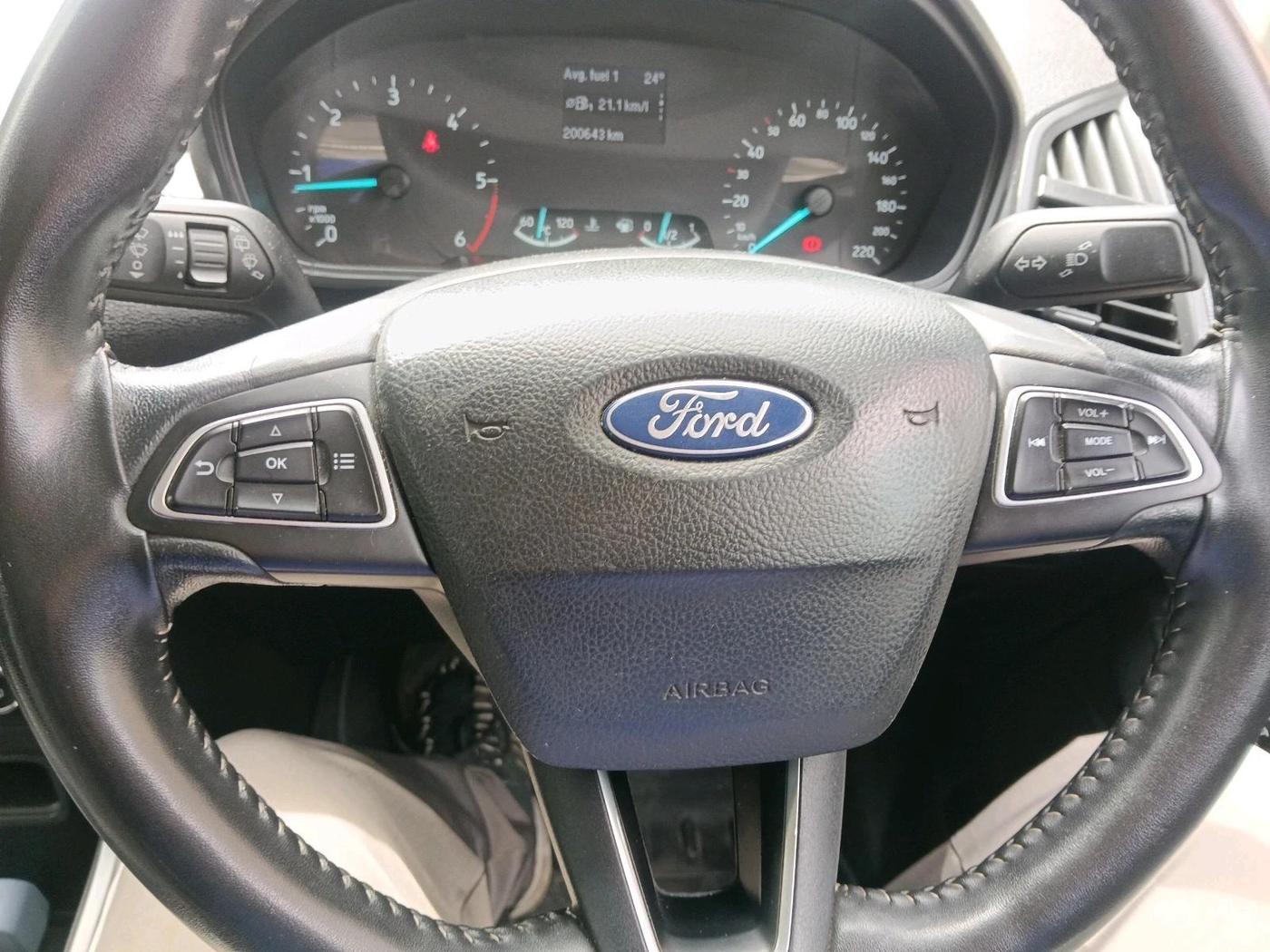2018 Ford Ecosport TITANIUM 1.5L DIESEL, Diesel, Manual, 2,00,643 km, interior
