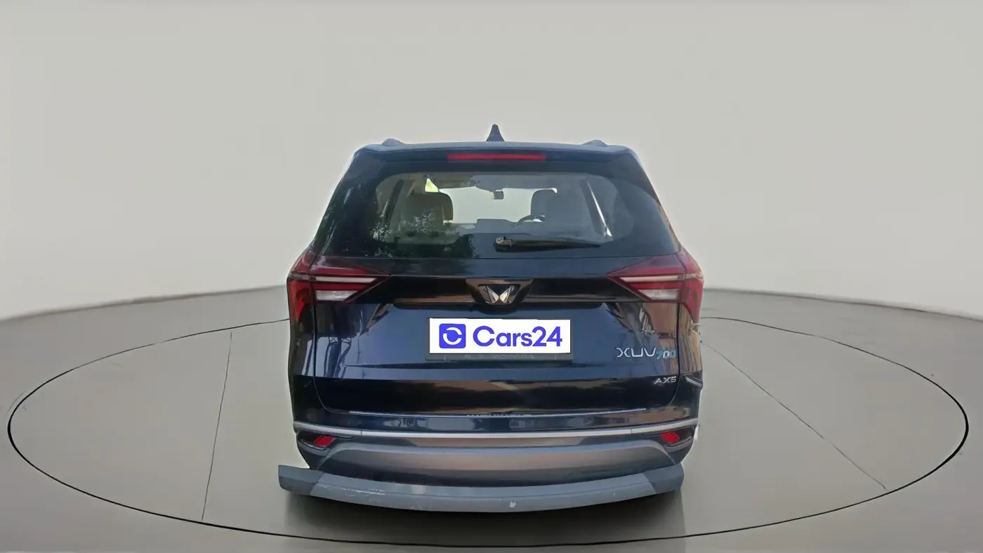 2022 Mahindra XUV700 AX 5 P AT 5 STR, Petrol, Automatic, 63,460 km, exterior