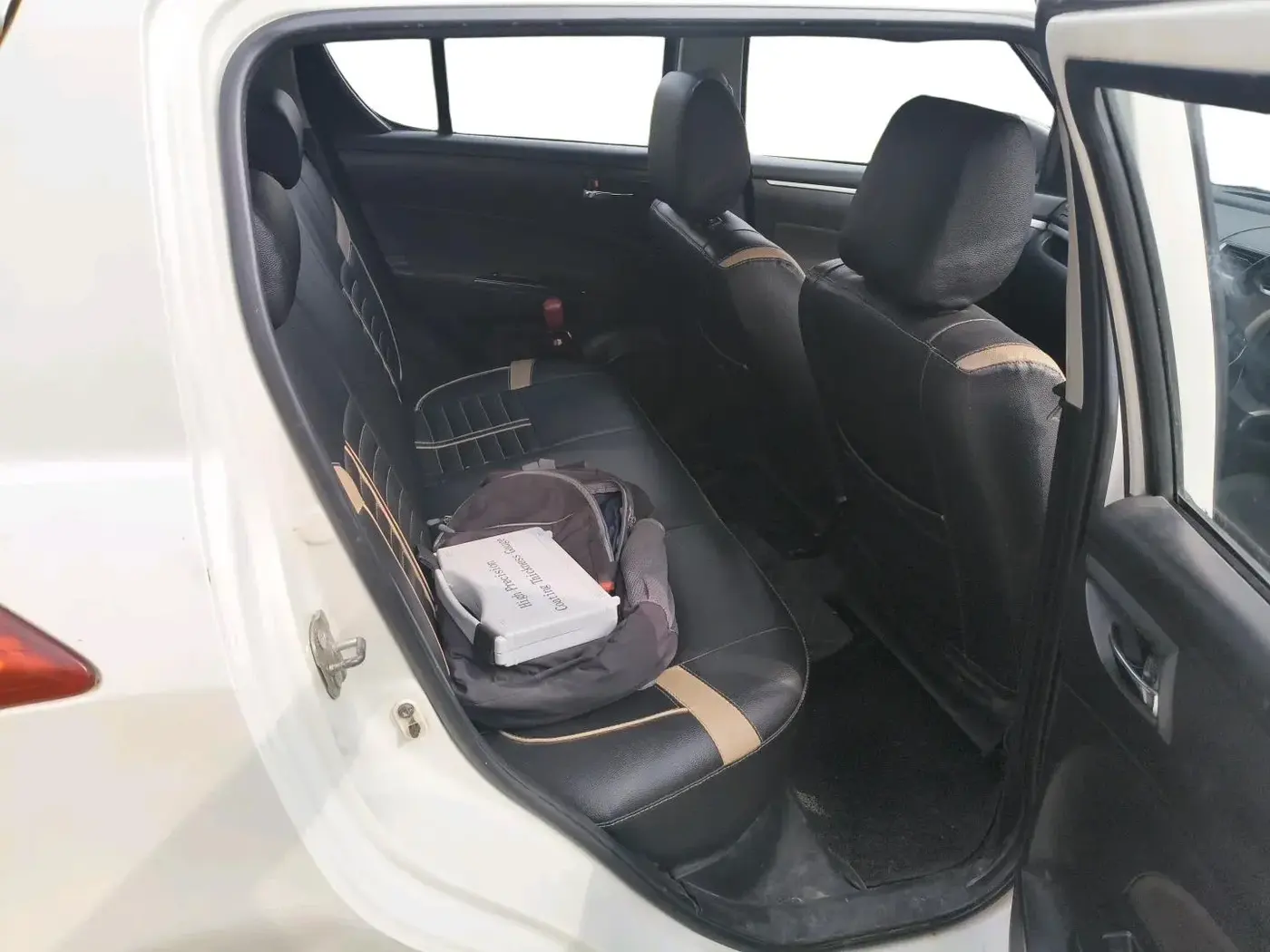 2016 Maruti Swift VDI, Diesel, Manual, 79,400 km, interior