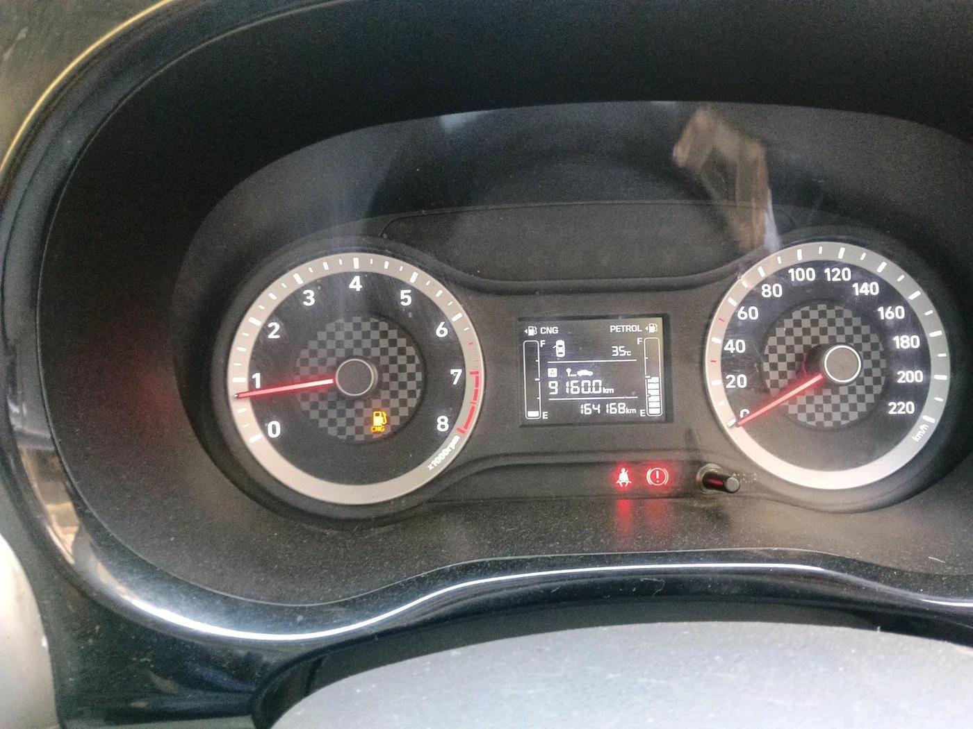 2021 Hyundai GRAND I10 NIOS SPORTZ 1.2 KAPPA VTVT CNG, CNG, Manual, 1,64,168 km, interior