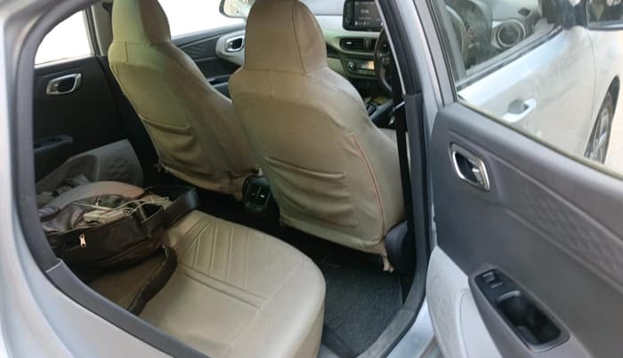 2021 Hyundai GRAND I10 NIOS SPORTZ 1.2 KAPPA VTVT CNG, CNG, Manual, 1,64,168 km, interior