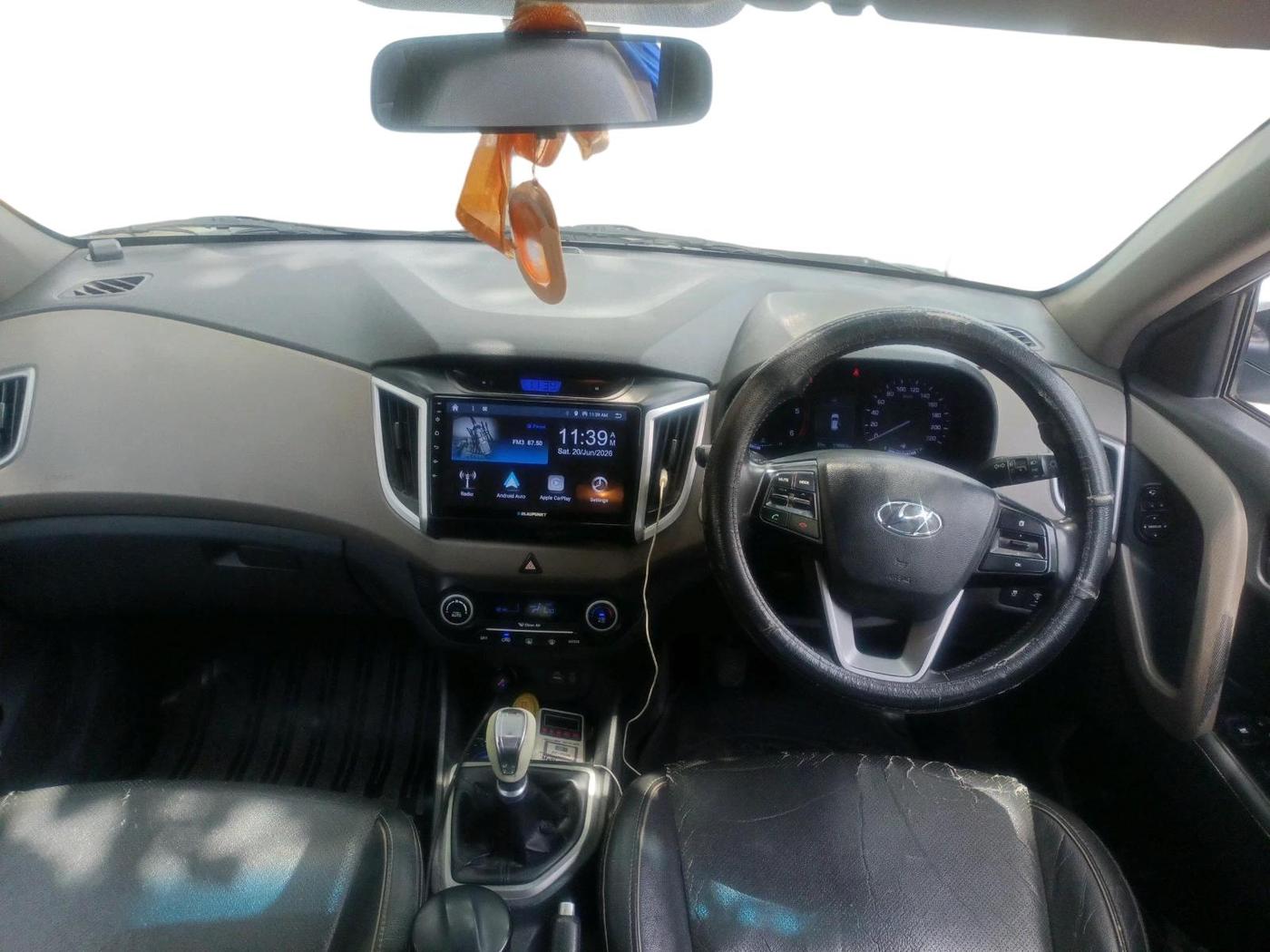 2017 Hyundai Creta SX (O) 1.6 DIESEL, Diesel, Manual, 1,76,563 km, interior