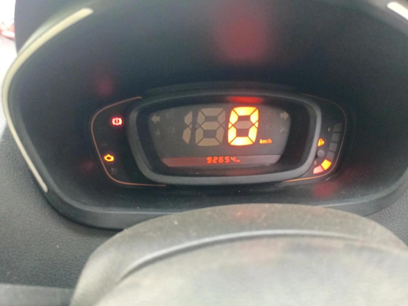2018 Renault Kwid RXL, CNG, Manual, 92,654 km, interior