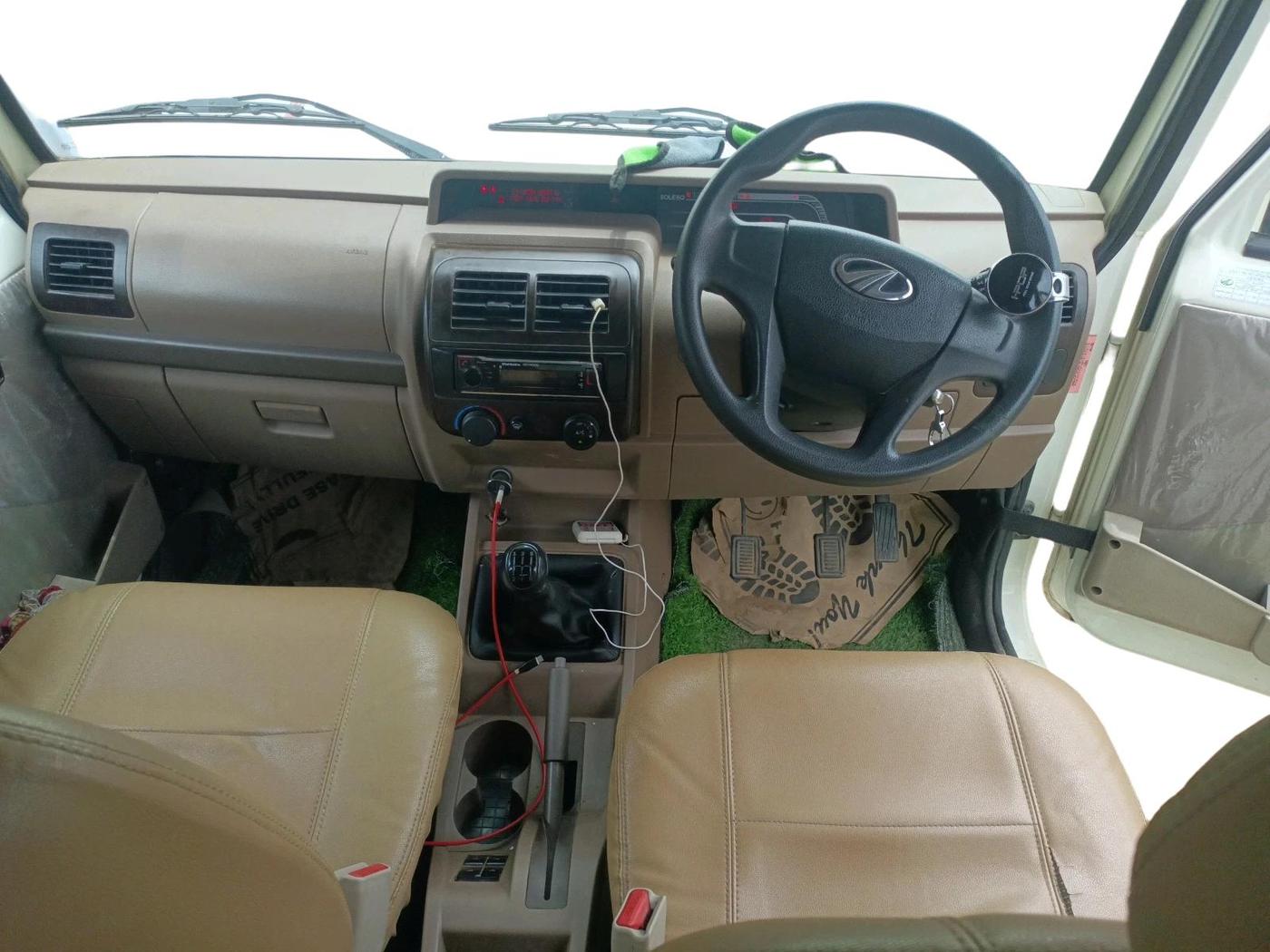 2022 Mahindra Bolero B6 (O), Diesel, Manual, 63,258 km, interior