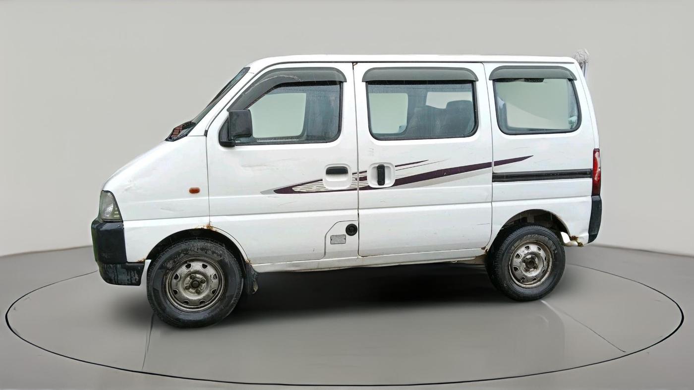 2017 Maruti Eeco 5 STR WITH A/C+HTR CNG, CNG, Manual, 1,76,690 km, exterior