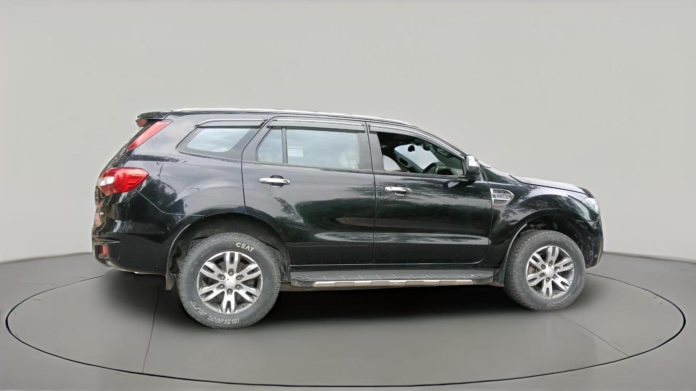 2018 Ford Endeavour TITANIUM 3.2 4X4 AT, Diesel, Automatic, 1,17,306 km, exterior