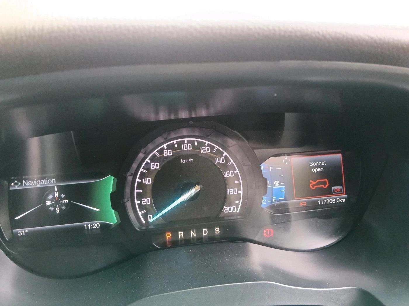 2018 Ford Endeavour TITANIUM 3.2 4X4 AT, Diesel, Automatic, 1,17,306 km, interior