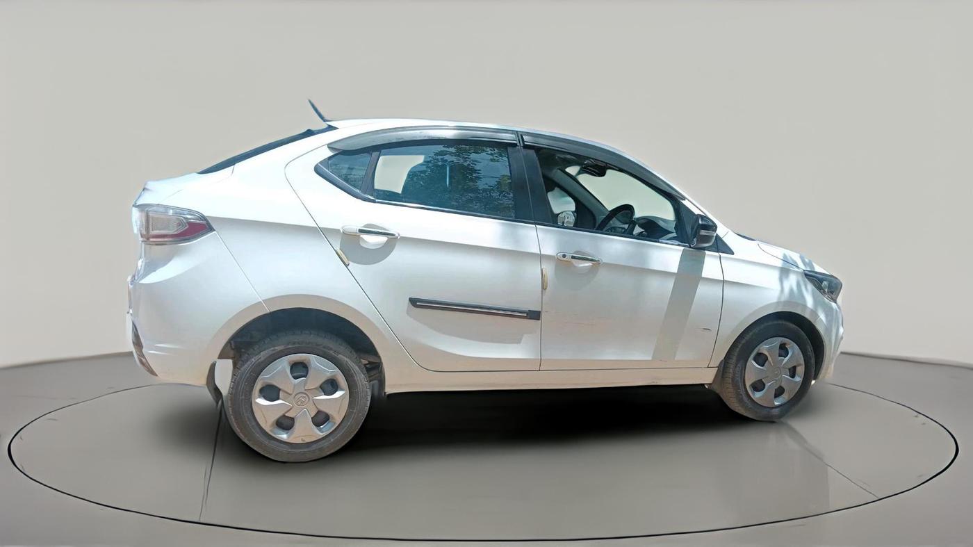 2022 Tata TIGOR XZ CNG, CNG, Manual, 97,180 km, exterior
