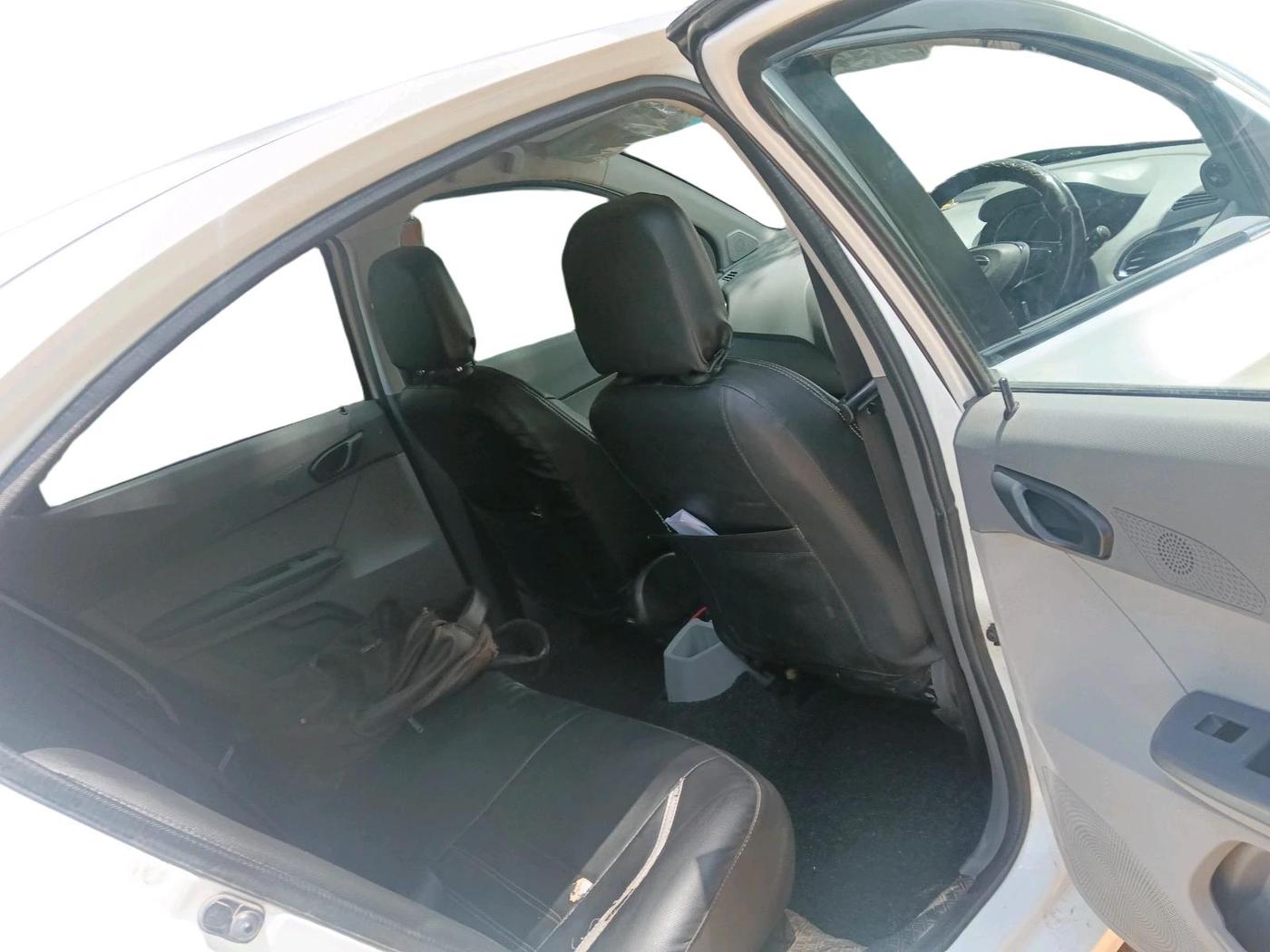 2022 Tata TIGOR XZ CNG, CNG, Manual, 97,180 km, interior