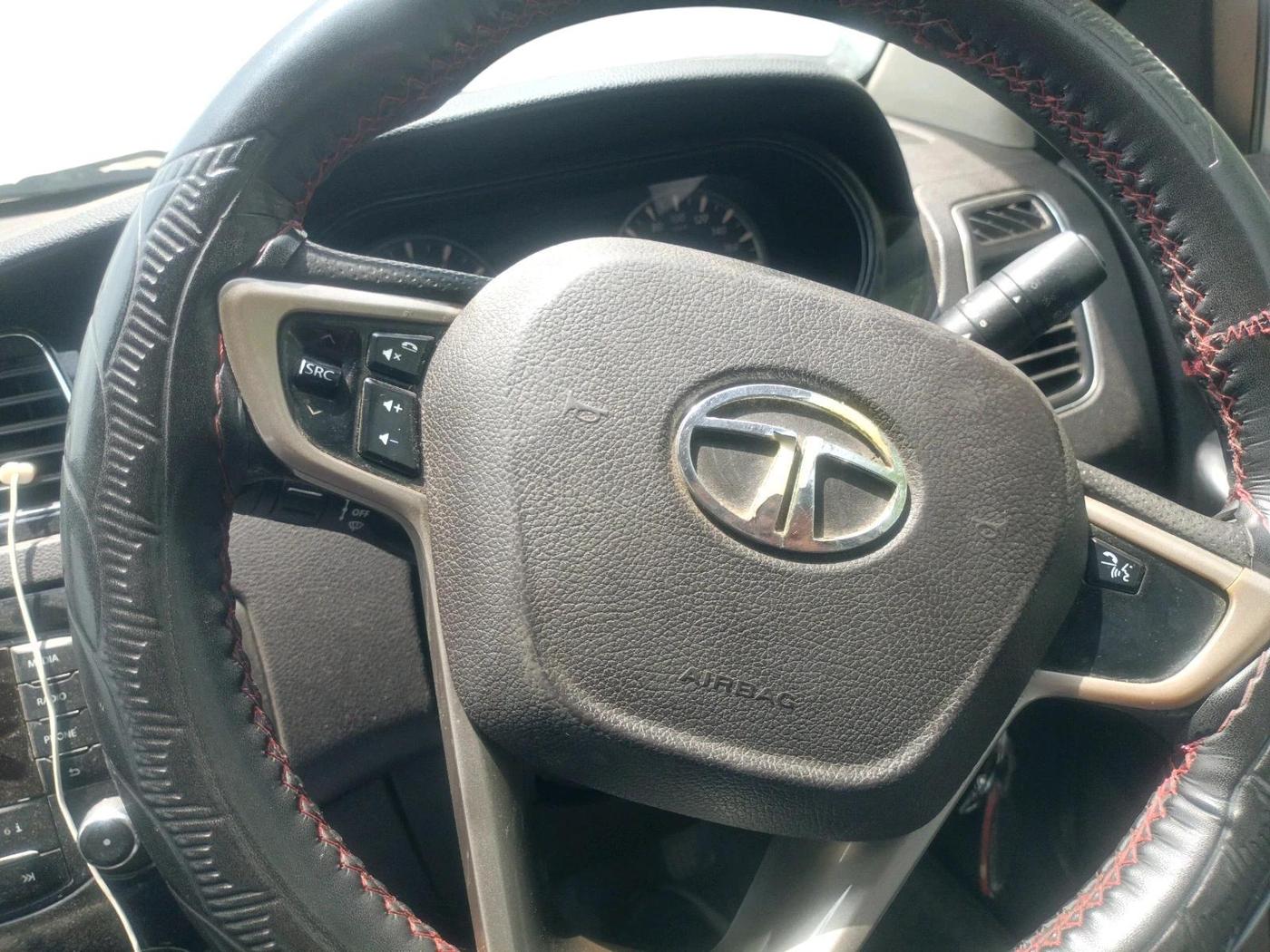 2015 Tata Bolt XMS QUADRAJET, Diesel, Manual, 87,149 km, interior