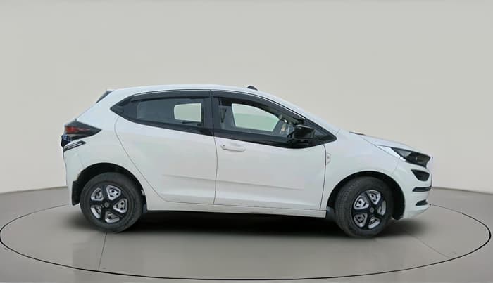 2022 Tata ALTROZ XE PLUS PETROL, Petrol, Manual, 14,760 km, exterior