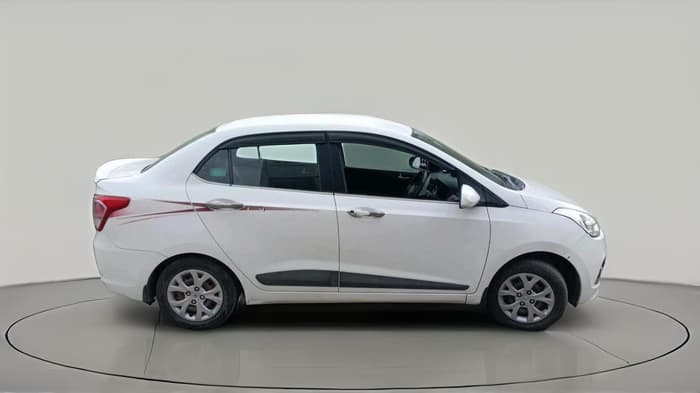 2016 Hyundai Xcent S 1.2, Petrol, Manual, 65,535 km, exterior