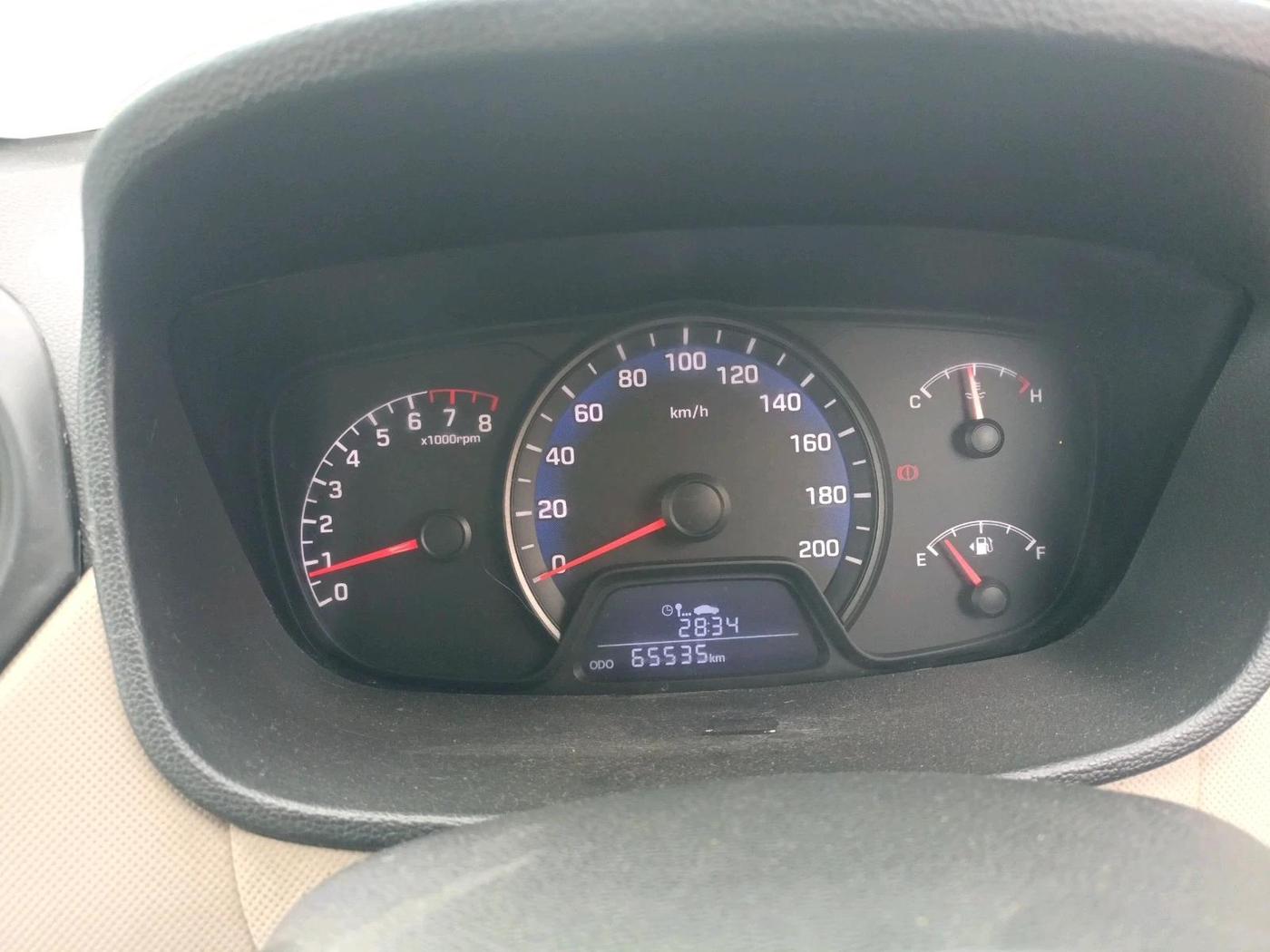 2016 Hyundai Xcent S 1.2, Petrol, Manual, 65,535 km, interior