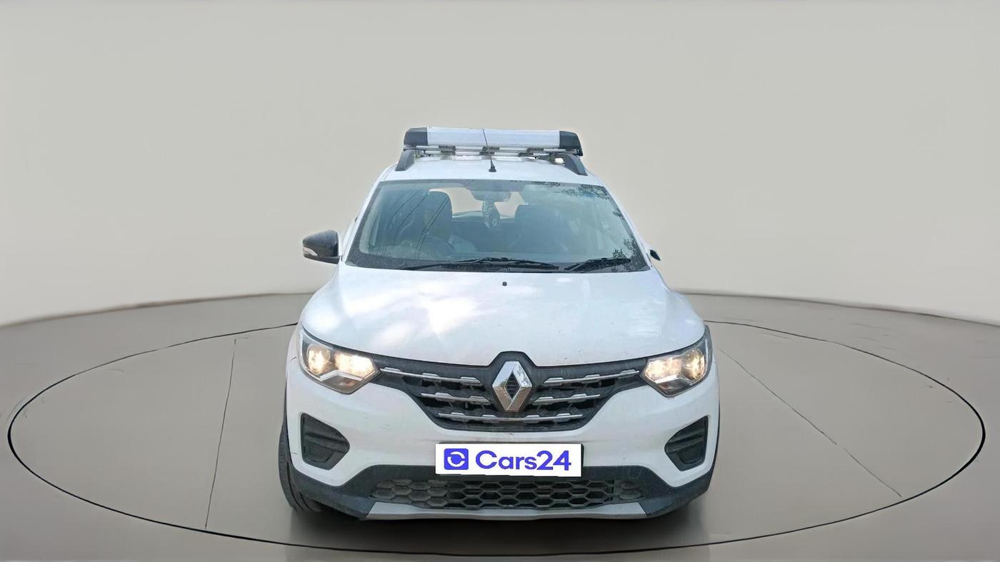 2022 Renault TRIBER RXT, Petrol, Manual, 44,717 km, exterior