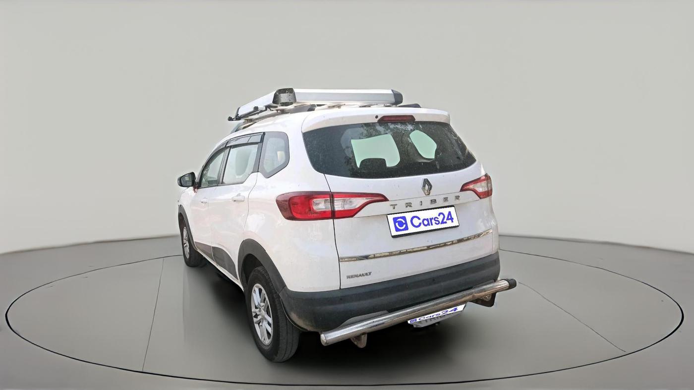2022 Renault TRIBER RXT, Petrol, Manual, 44,717 km, exterior