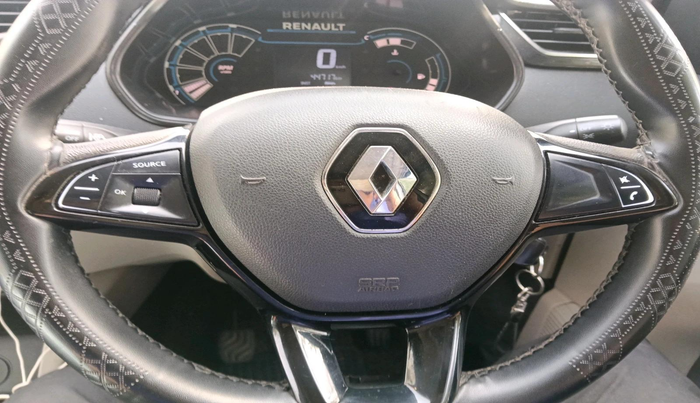 2022 Renault TRIBER RXT, Petrol, Manual, 44,717 km, interior