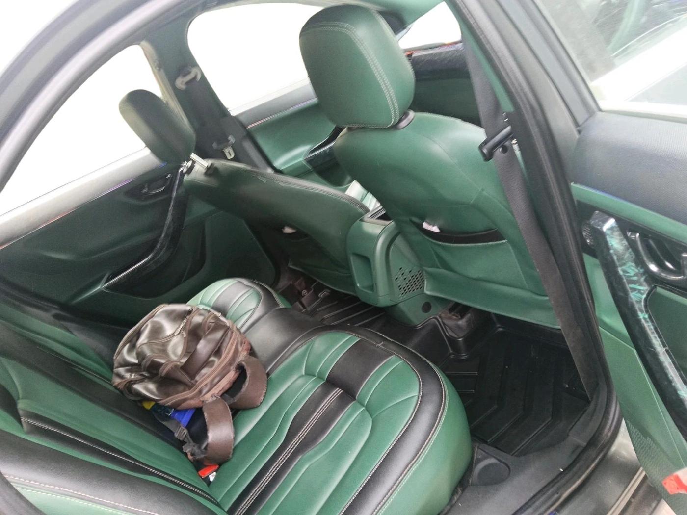 2022 Tata NEXON XMA SUNROOF PETROL, Petrol, Automatic, 35,927 km, interior