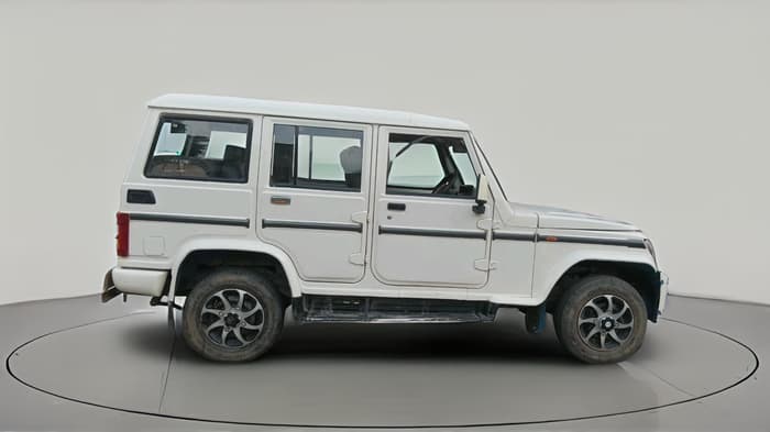 2014 Mahindra Bolero ZLX BS-III, Diesel, Manual, 2,15,229 km, exterior