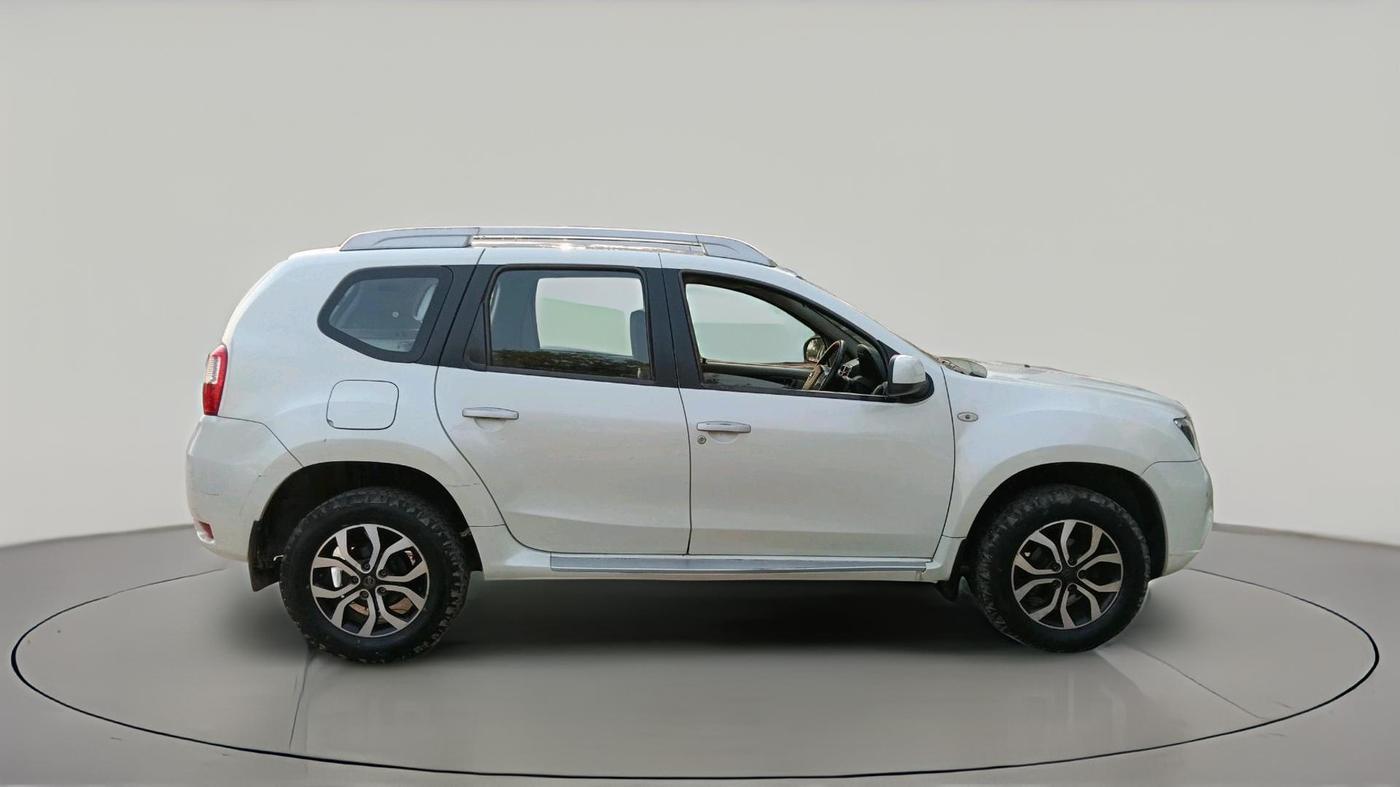 2013 Nissan Terrano XV D THP 110 PS, Diesel, Manual, 1,78,638 km, exterior