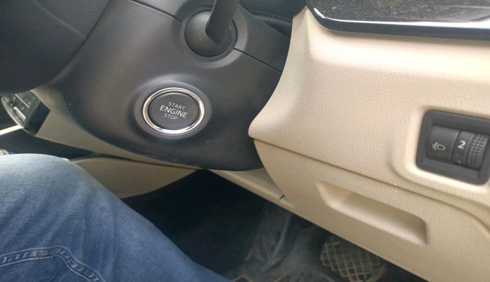 2024 Skoda SLAVIA STYLE 1.0L TSI AT, Petrol, Automatic, 9,316 km, interior