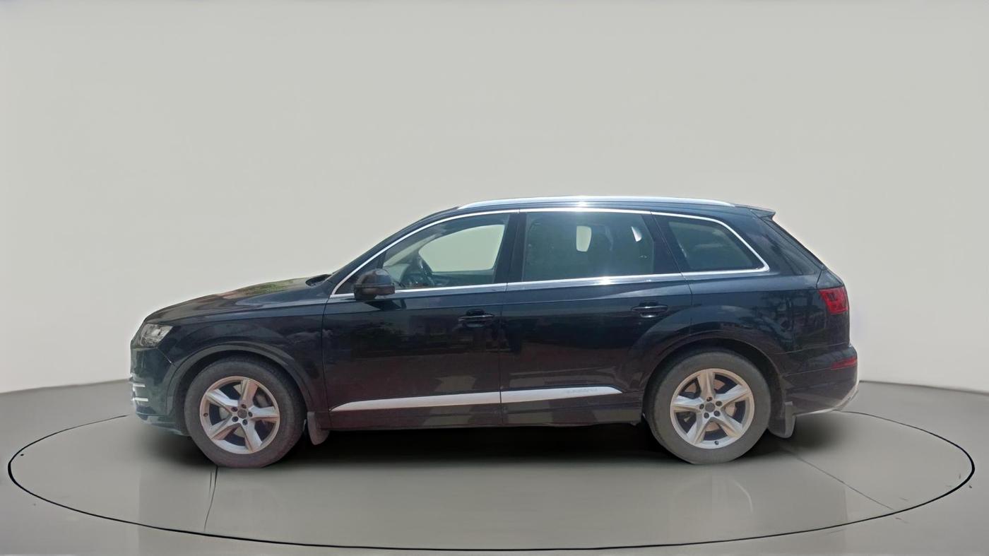 2018 Audi Q7 45 TDI QUATTRO PREMIUM PLUS, Diesel, Automatic, 1,72,743 km, exterior