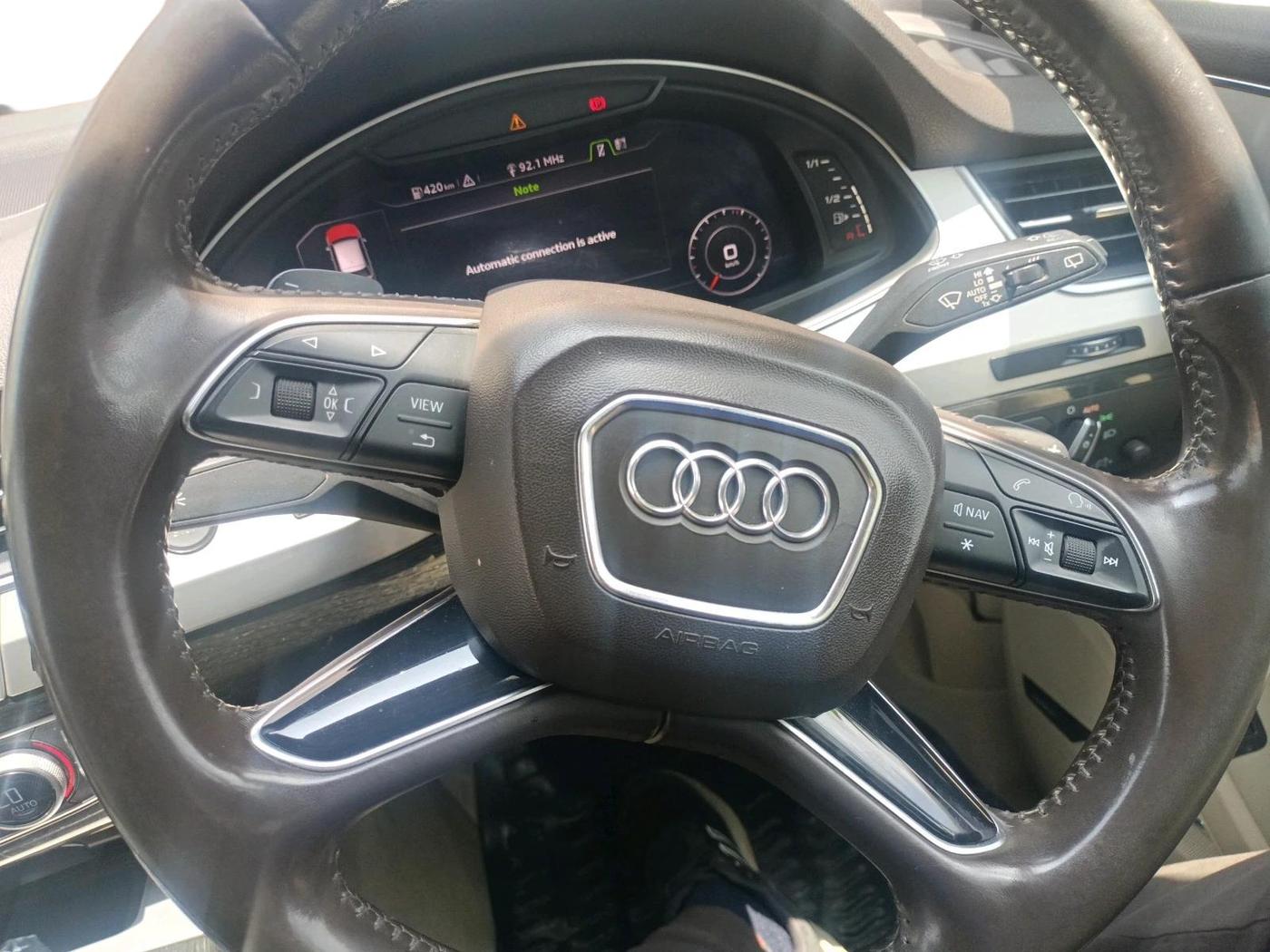 2018 Audi Q7 45 TDI QUATTRO PREMIUM PLUS, Diesel, Automatic, 1,72,743 km, interior