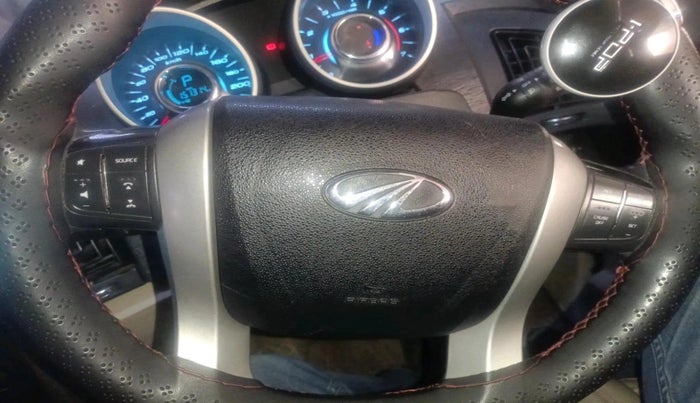 2017 Mahindra XUV500 W10 AT, Diesel, Automatic, 1,51,314 km, interior