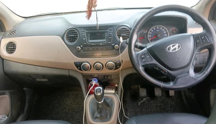 2014 Hyundai Grand i10 ASTA 1.2 KAPPA VTVT, Petrol, Manual, 1,04,849 km, interior