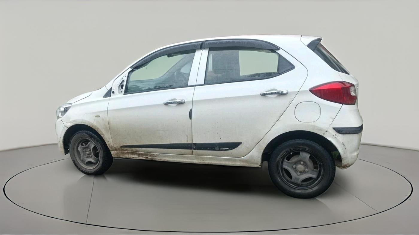 2019 Tata Tiago XZ PETROL, Petrol, Manual, 1,53,890 km, exterior